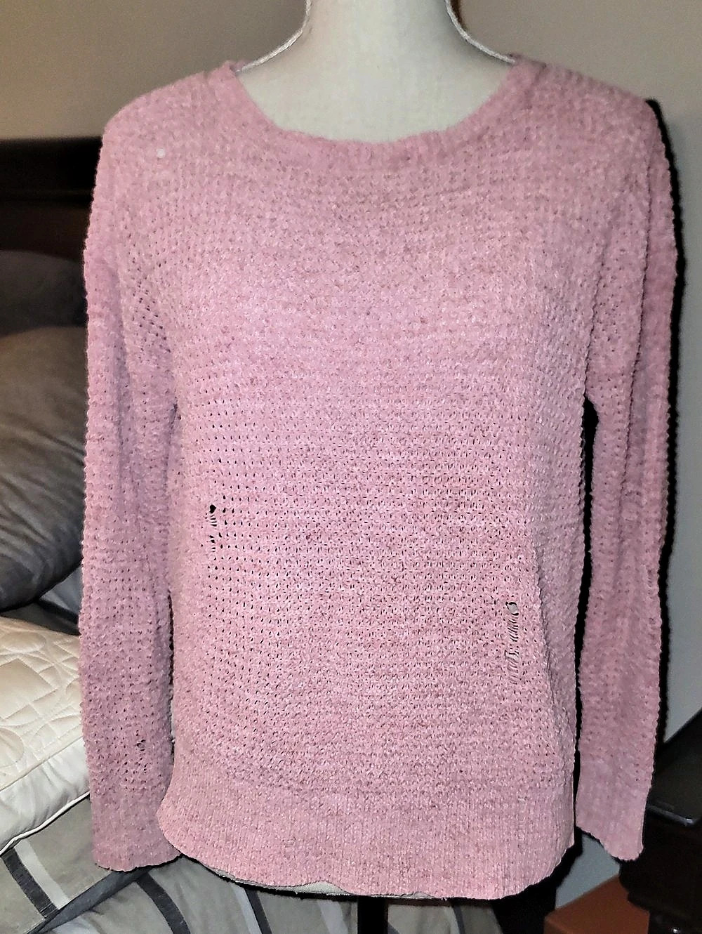 American Eagle Outfitters Pink Knit Crewneck Sweater Size XS
